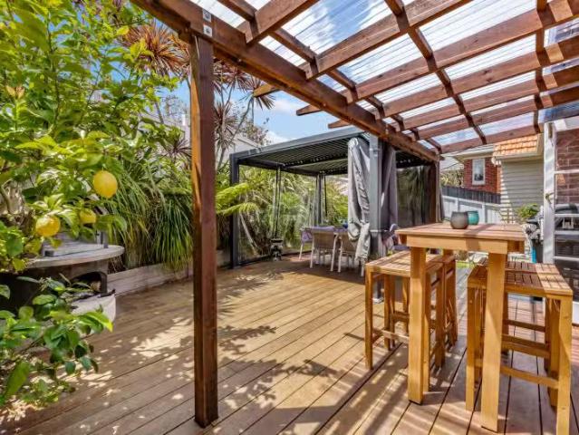 House for sale in Auckland, Oroua County