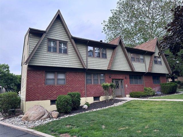 Condo for sale in Rockland, New York
