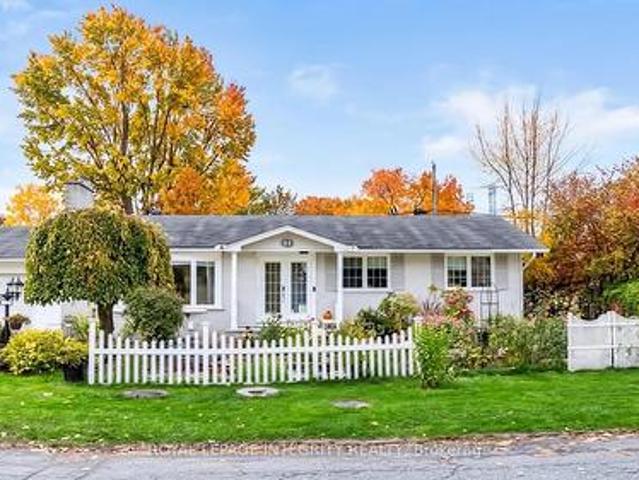 House for sale in Knoxdale-Merivale, Ottawa