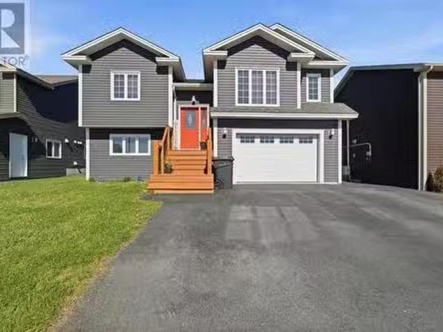 House for sale in Mount Pearl, Newfoundland And Labrador