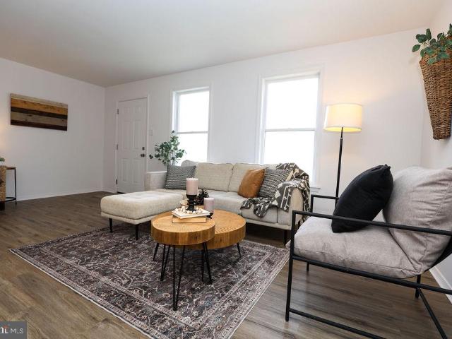 Townhouse for sale in Etters, Pennsylvania