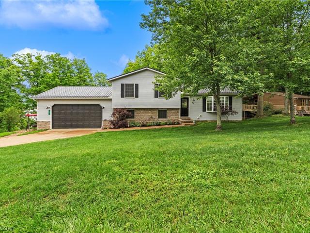 House for sale in Malvern, Ohio