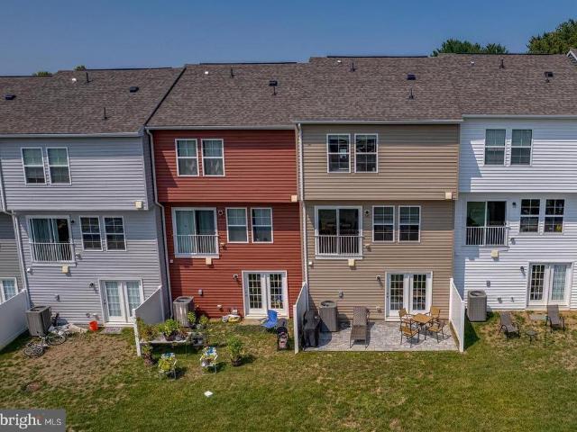 Townhouse for sale in Charles Town, West Virginia