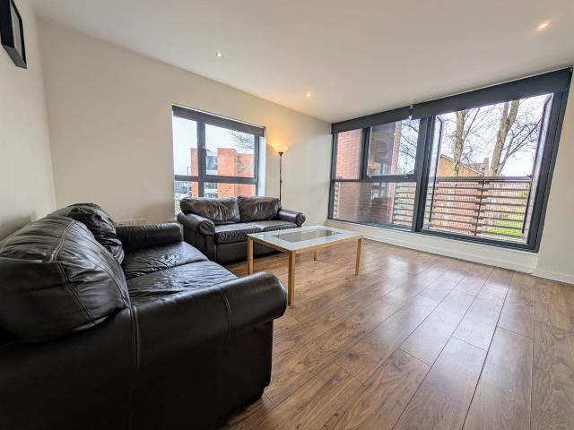 Apartment for rent in Calderstones