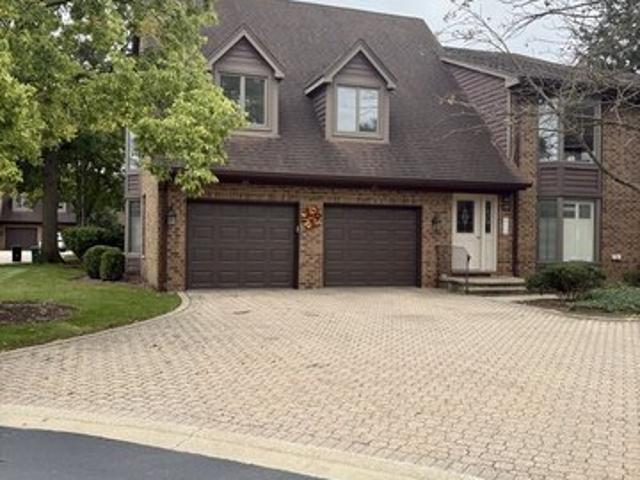 Condo for sale in Westchester, Cook County