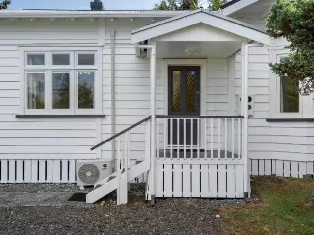 House for sale in Auckland, Oroua County