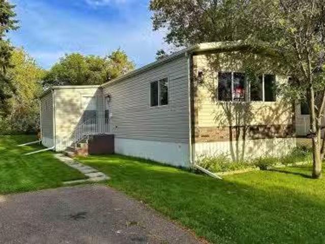 House for sale in Wedgewood, Alberta