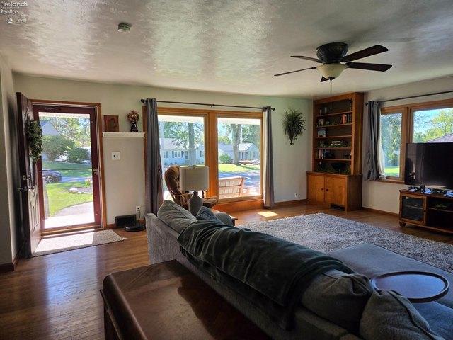 House for sale in Northeast Tiffin Historic District, Tiffin