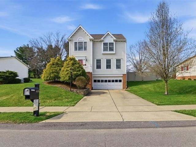 House for sale in Coraopolis, Pennsylvania