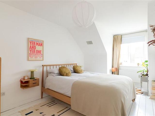 Terraced House for sale in Gaillimh, Connacht