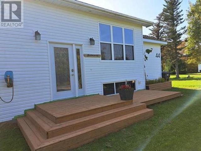 House for sale in Newfoundland And Labrador