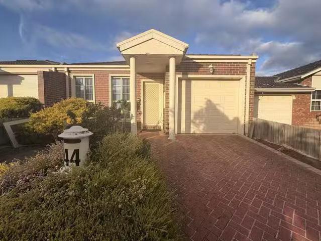 House for rent in Keilor Downs, Victoria