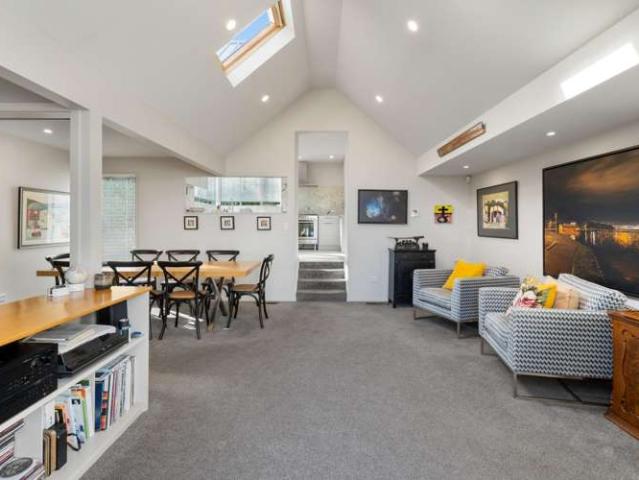 House for sale in Otakou