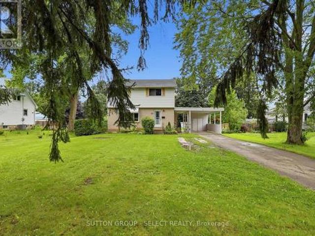 House for sale in St. Thomas, Ontario