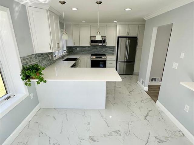 Townhouse for sale in Mahwah