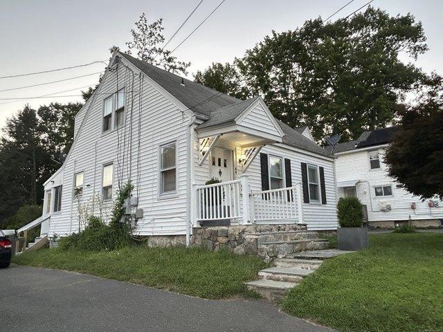 House for sale in Danbury, Connecticut