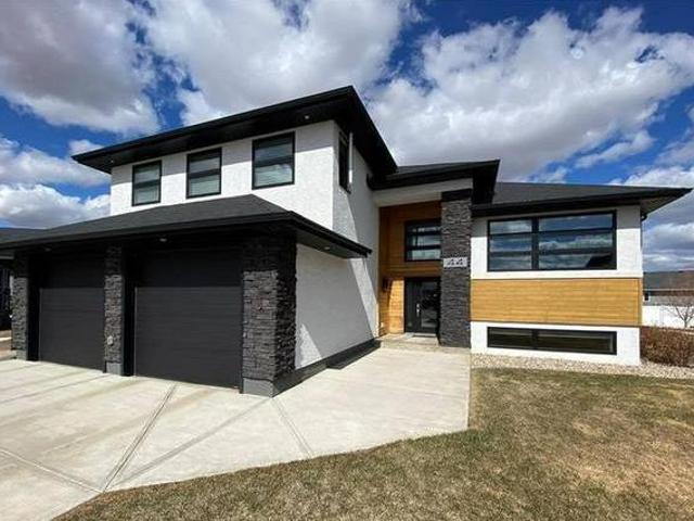 House for sale in Yorkton