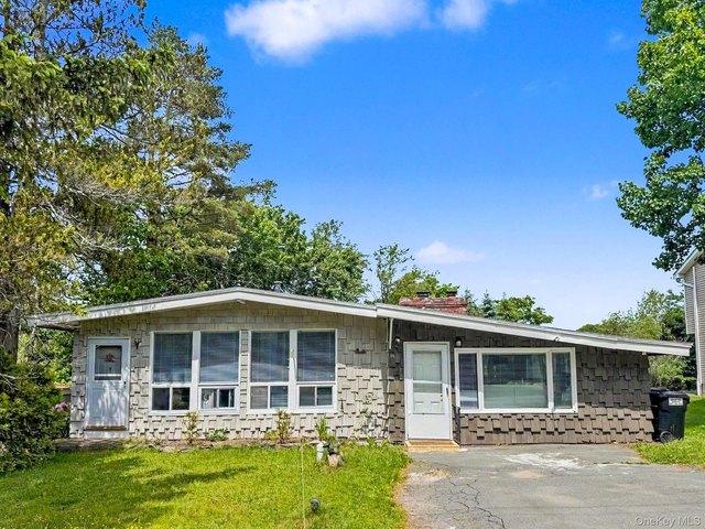 House for sale in Rock Hill, New York
