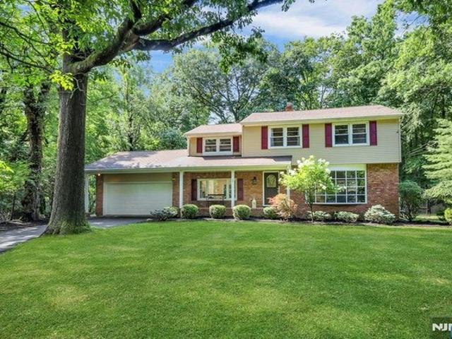 House for sale in Montvale, New Jersey