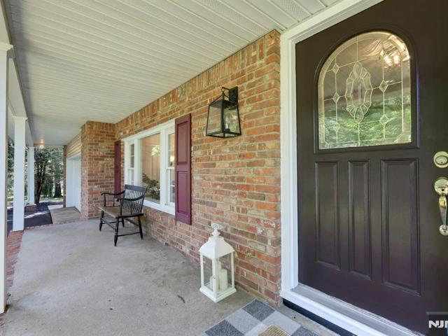 House for sale in Montvale, New Jersey