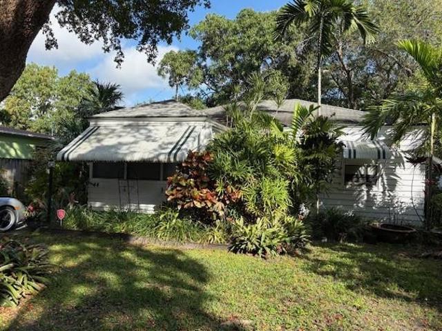 House for sale in Dania, Florida