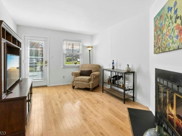 Townhouse for sale in Scotch Plains, New Jersey