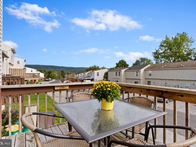 Townhouse for sale in Grandview Acres, East Pennsboro Township