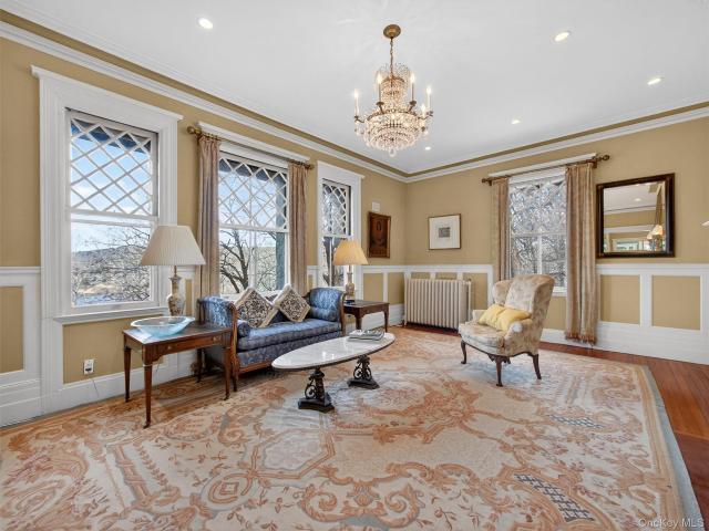 House for sale in Southfields, New York