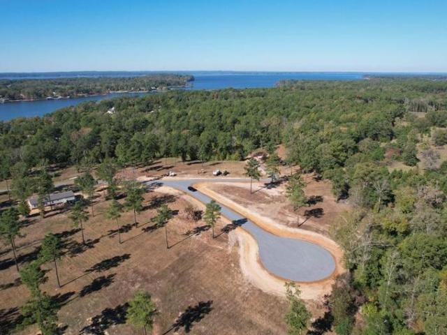 Land for sale in Many