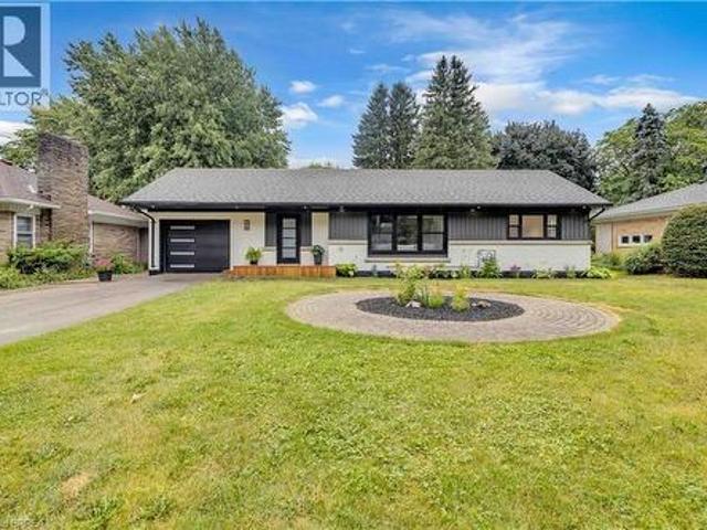 House for sale in Simcoe, Ontario