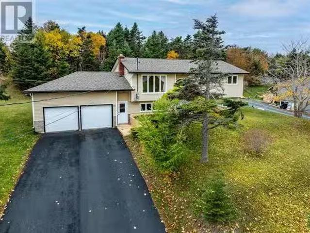 House for sale in Manuels, Newfoundland And Labrador