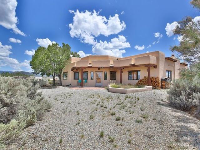 House for sale in Ranchos De Taos, New Mexico
