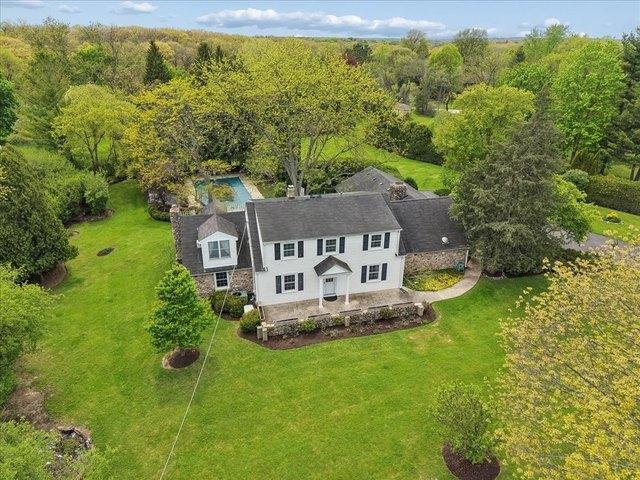 House for sale in Barrington, Illinois