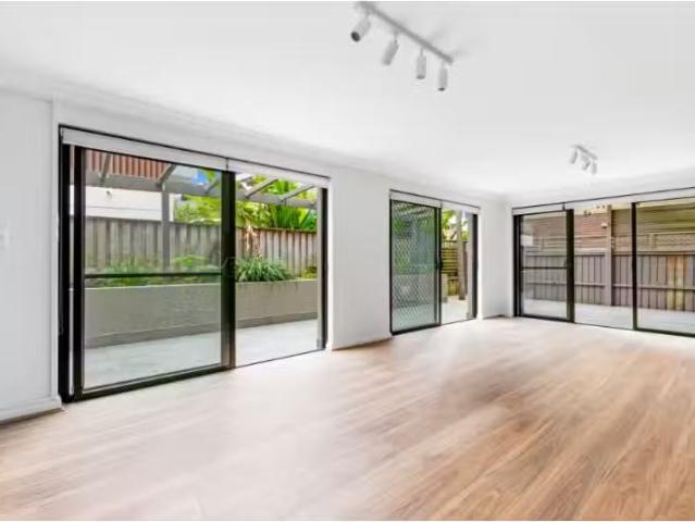 Condo for rent in Sydney, New South Wales