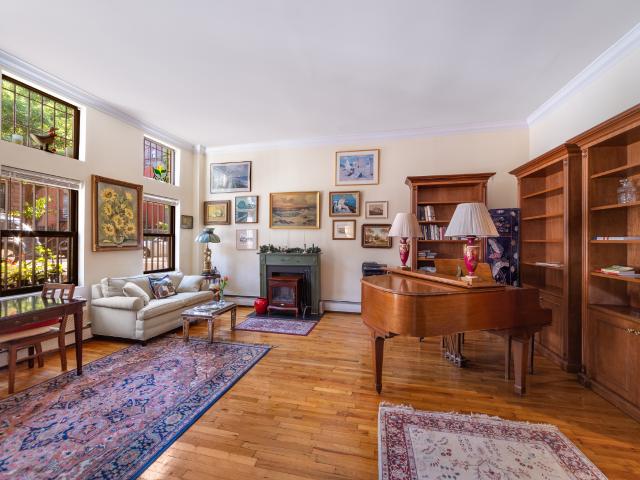 Condo for sale in Arverne, New York