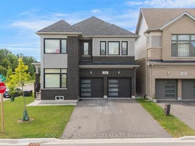 House for sale in Ancaster, Ontario
