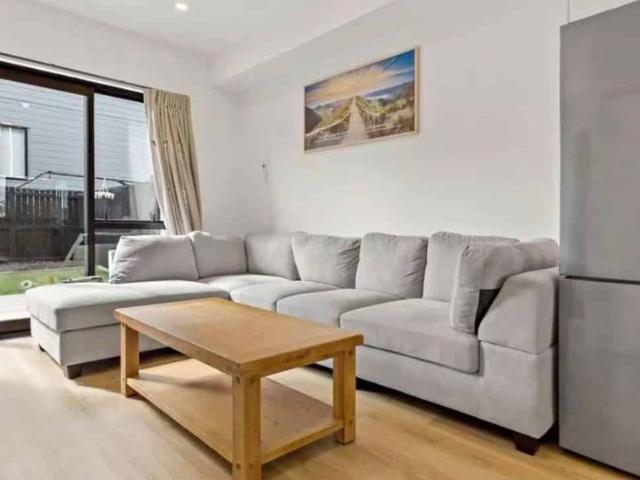 Townhouse for rent in Howick