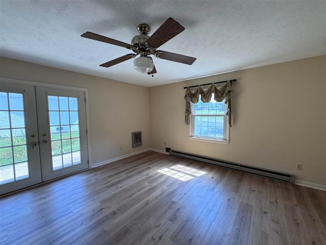 House for sale in Adolphus, Kentucky