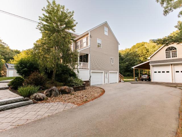 House for sale in New Hampshire