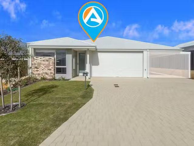 House for rent in Lakelands