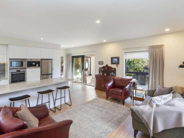House for sale in Fendalton, Canterbury