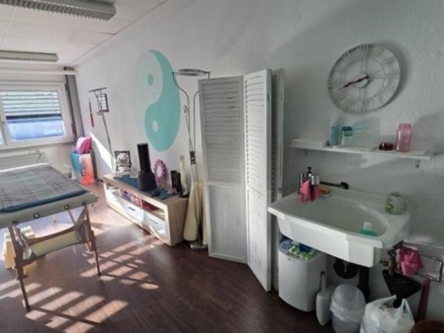 Büro mieten in Ecublens (FR), Waadt