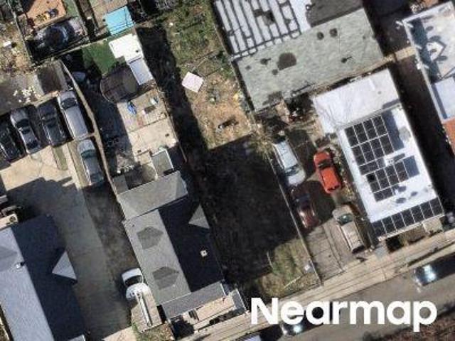 House for sale in Queens, Arverne