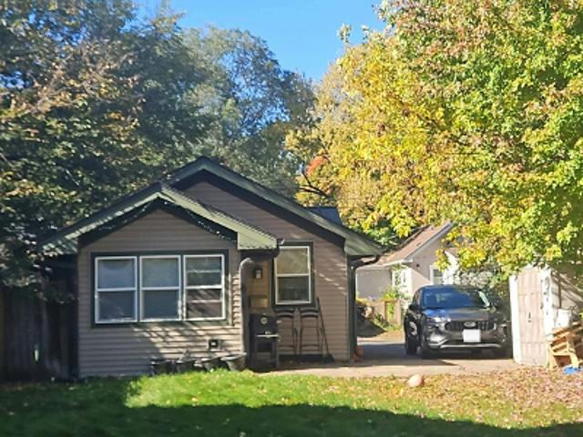 House for sale in Minnehaha, Minneapolis
