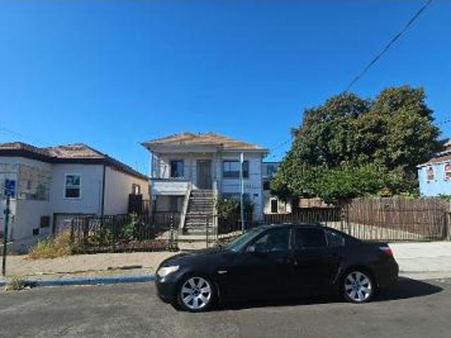House for sale in Emeryville