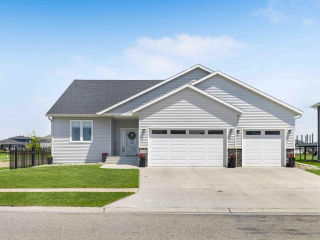 House for sale in Moorhead, Minnesota