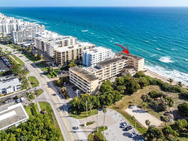 Condo for sale in Palm Beach, Florida