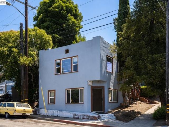 House for sale in Oakland, California