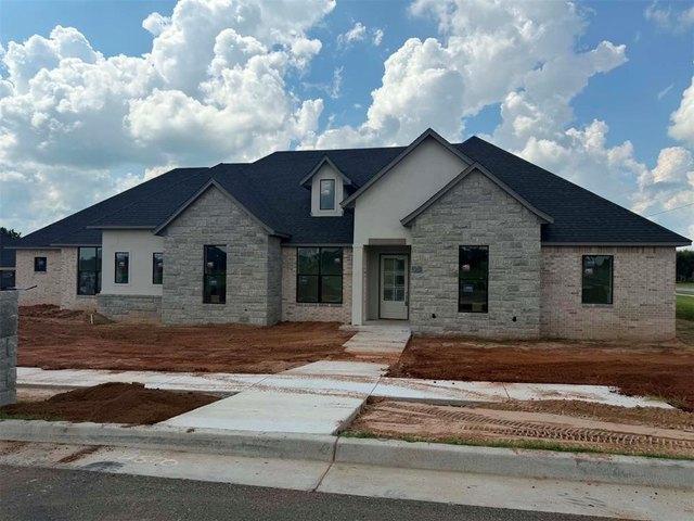 House for sale in Moore, Oklahoma