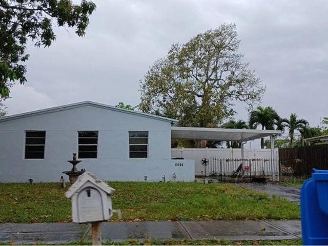 House for sale in West Park, Florida